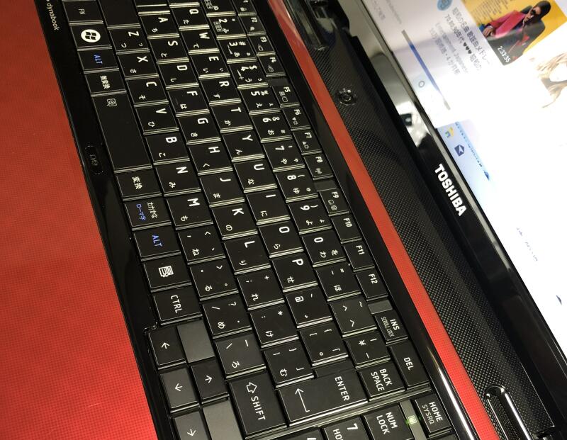 PC/タブレット ノートPC 故障したキーボードの交換「東芝 dynabook T451/46ER」パソコン修理 